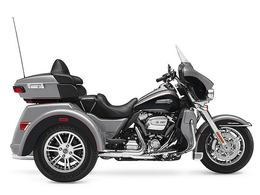 2017 Harley-Davidson® FLHTCUTG - Tri Glide® Ultra