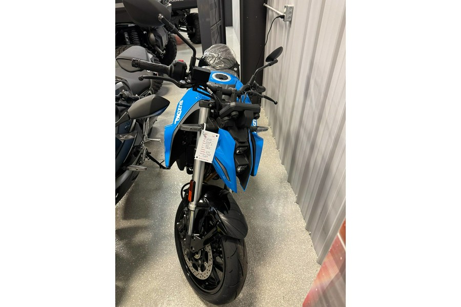 2025 Suzuki GSX-S 8S