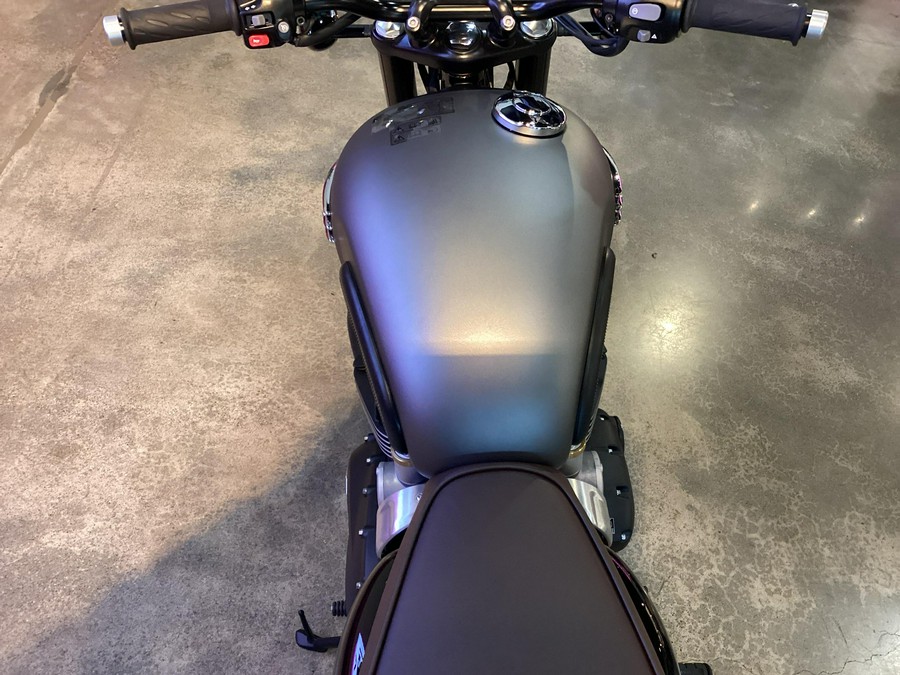 2026 Triumph Bonneville T120 Black