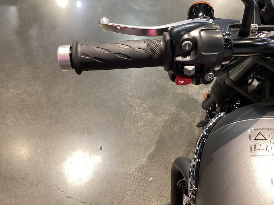 2026 Triumph Bonneville T120 Black