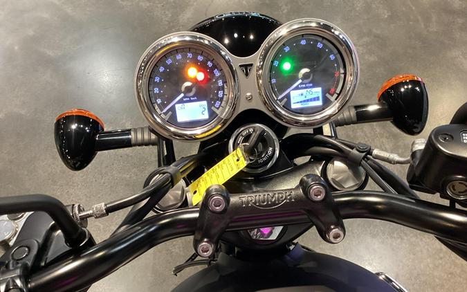 2026 Triumph Bonneville T120 Black