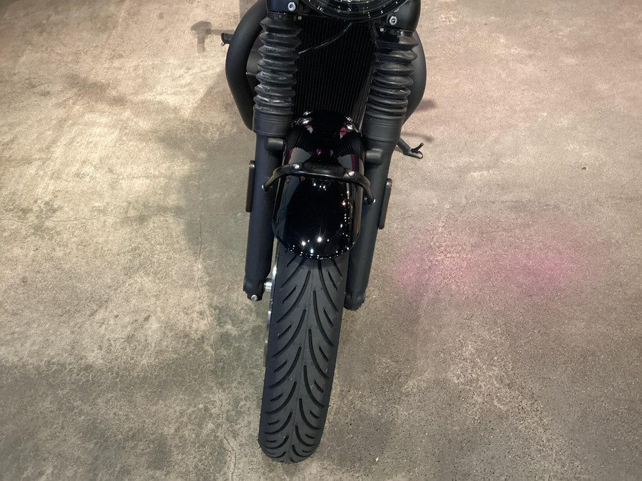 2026 Triumph Bonneville T120 Black