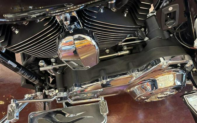 2015 Harley-Davidson® FLHR - Road King®
