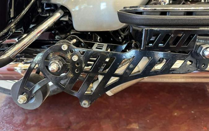 2015 Harley-Davidson® FLHR - Road King®