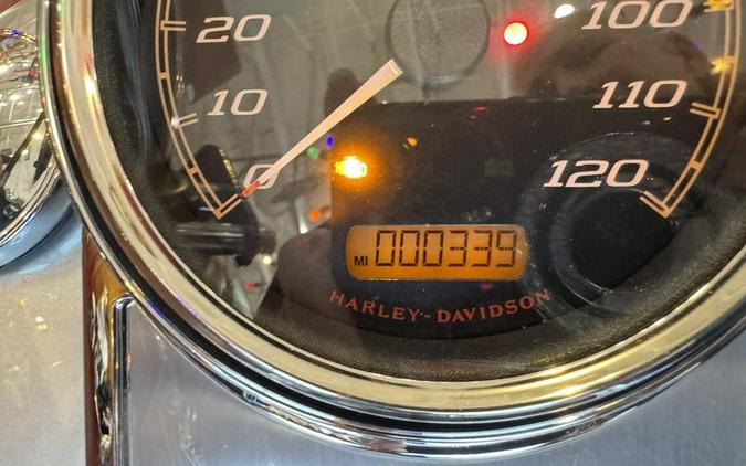 2015 Harley-Davidson® FLHR - Road King®