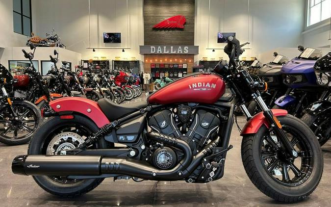 2025 Indian Motorcycle® SCOUT BOBBER LTD, SUNSET RED SMK, TEC 49ST Limited + Tech