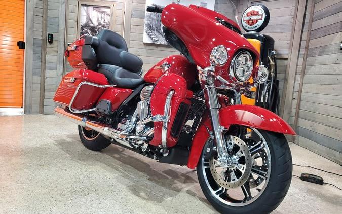 2023 Harley-Davidson® FLHTK - Ultra Limited