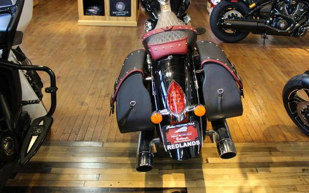 2015 Indian Motorcycle® Chief® Classic Thunder Black