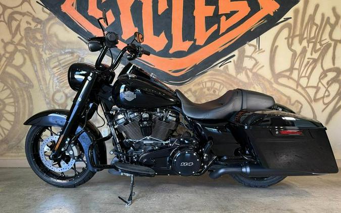 2024 Harley-Davidson® FLHRXS - Road King® Special