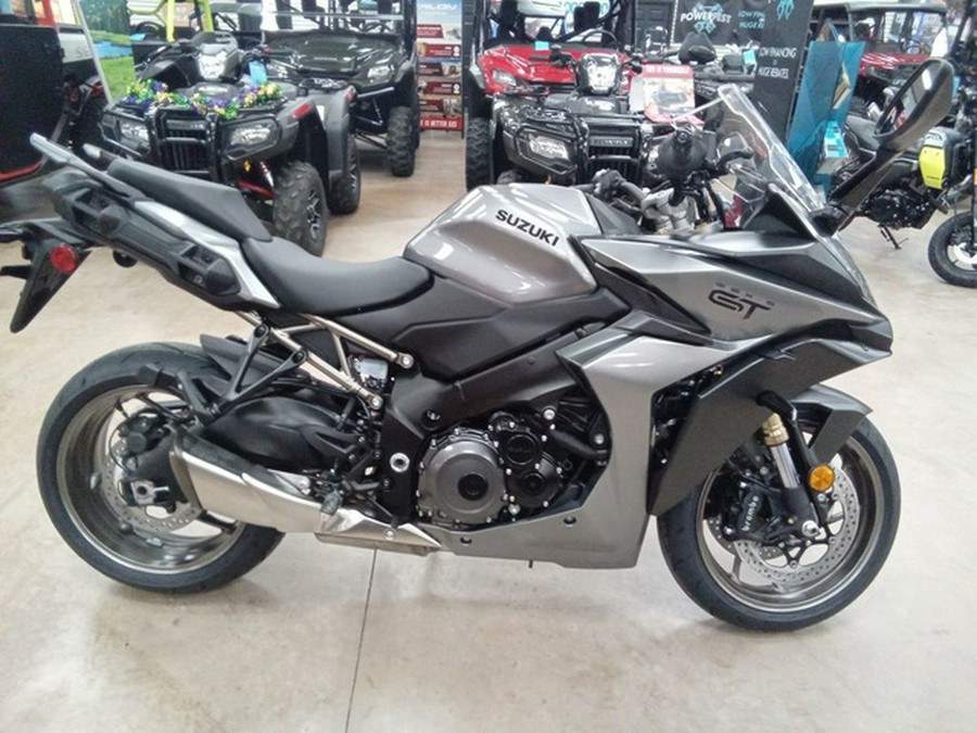 2025 Suzuki GSX-S1000GT+