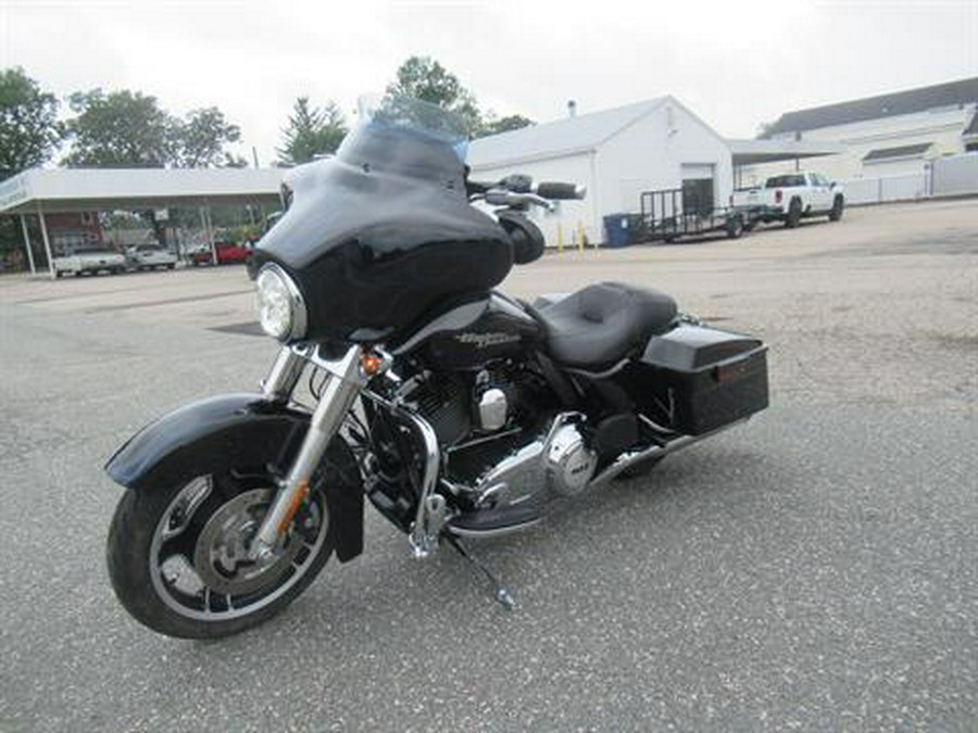 2011 Harley-Davidson Street Glide®