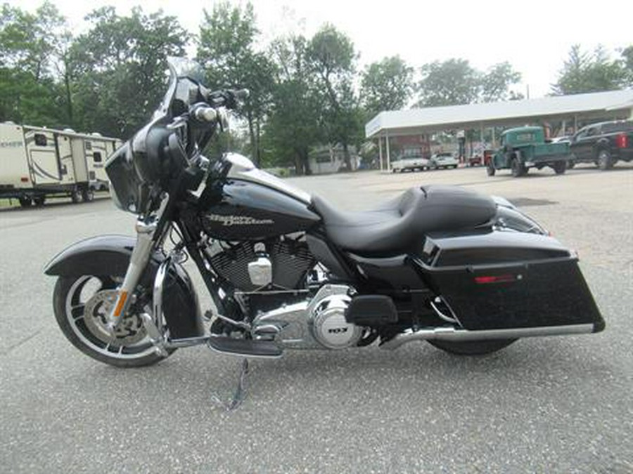 2011 Harley-Davidson Street Glide®