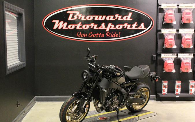 2026 Yamaha XSR900TB