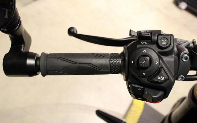 2026 Yamaha XSR900TB