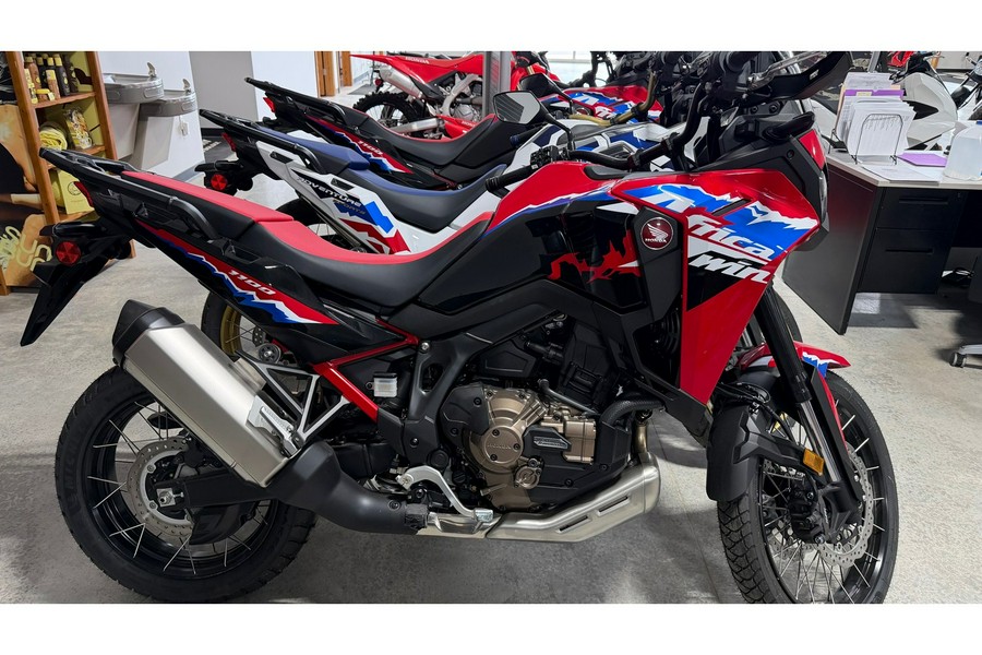 2024 Africa Twin DCT - Honda