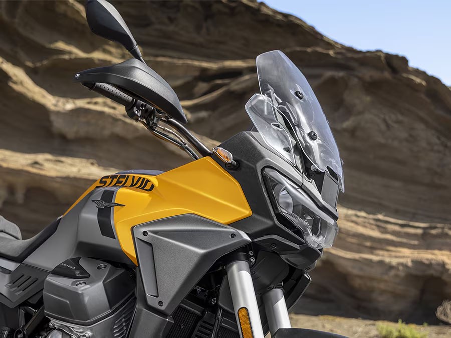 2027 Moto Guzzi Stelvio PFF Rider Assistance Solution