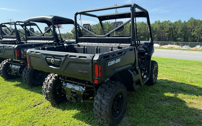 2026 Can-Am Defender DPS HD9