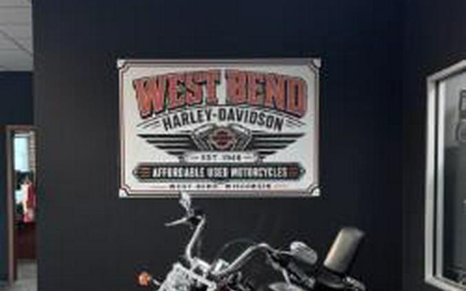 2005 Harley-Davidson Wide Glide Black Cherry