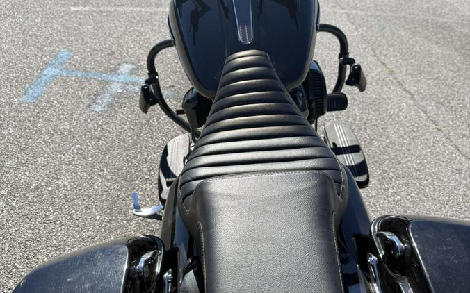 FLHXS 2018 Street Glide Special
