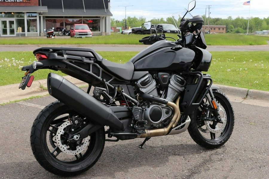 2022 Harley-Davidson® RA1250S - Pan America™ 1250 Special