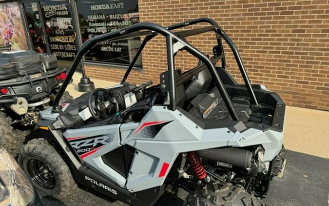 2024 Polaris RZR 200 EFI