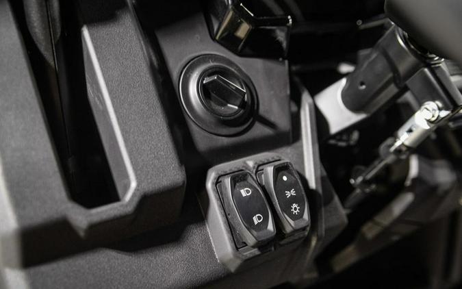 2025 CFMOTO UForce 1000 XL