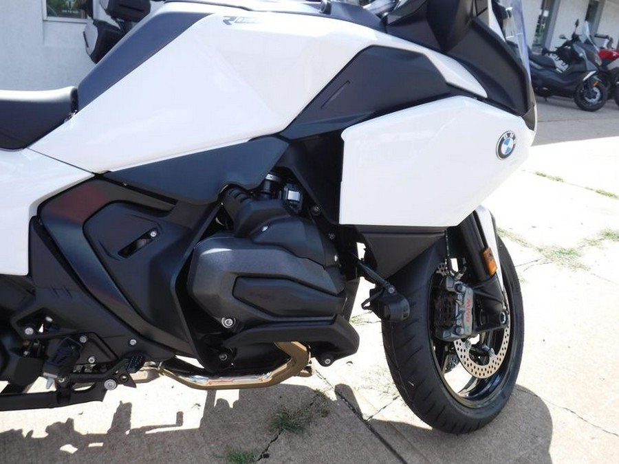 New 2026 BMW R 1300 RT Motorcycle in Kansas City, MO