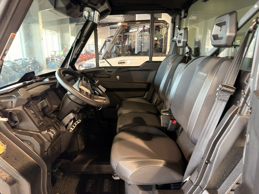 2026 Can-Am Defender Limited HD11