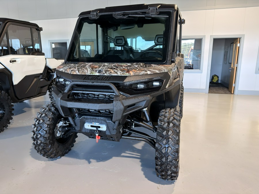 2026 Can-Am Defender Limited HD11