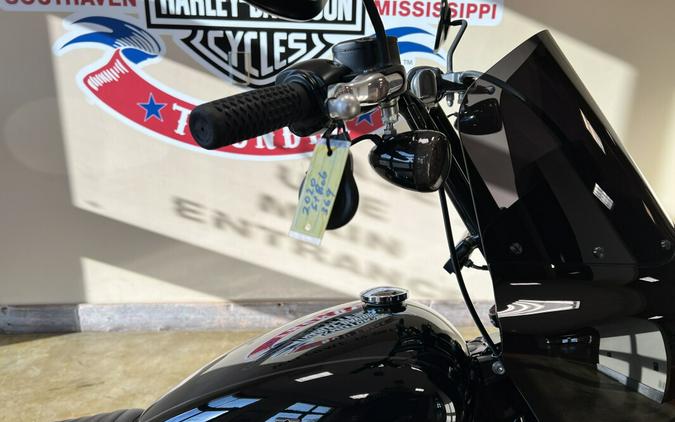 Used 2018 Harley-Davidson Street Bob Cruiser Motorcycle For Sale Near Memphis, TN