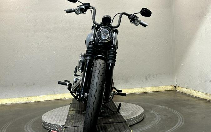 2026 Harley-Davidson® Street Bob® DRK BILIARD GRY