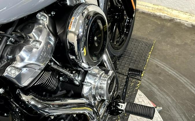2026 Harley-Davidson® Street Bob® DRK BILIARD GRY