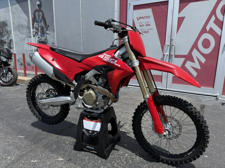2026 Ducati Desmo450 Mx