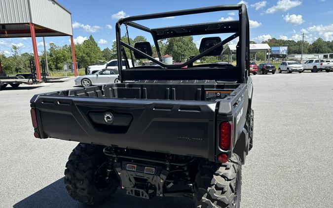 2026 Can-Am Defender DPS HD9