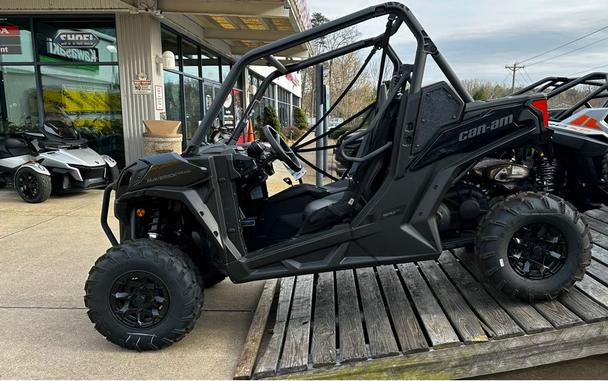 2023 Can-Am Maverick Trail DPS 700