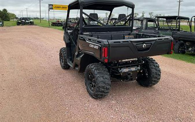 2024 Can-Am Defender XT HD9