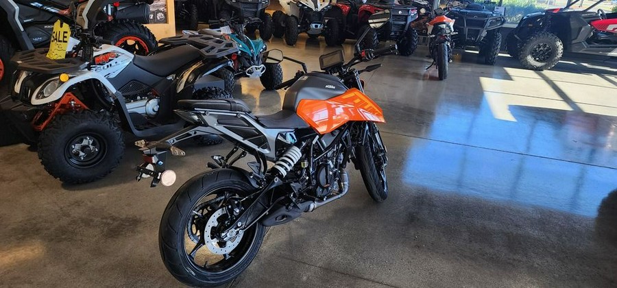 2024 KTM 250 Duke