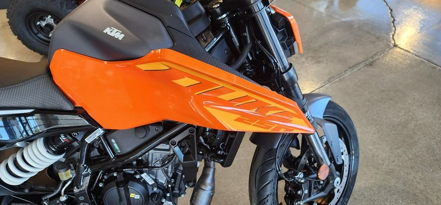 2024 KTM 250 Duke