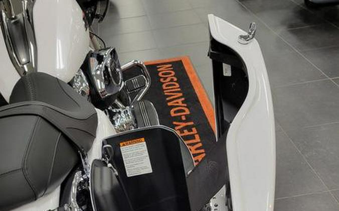 2024 Harley-Davidson® FLTRX - Road Glide®