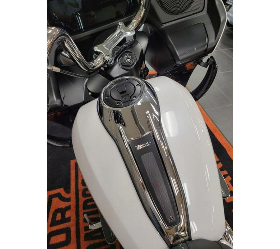 2024 Harley-Davidson® FLTRX - Road Glide®