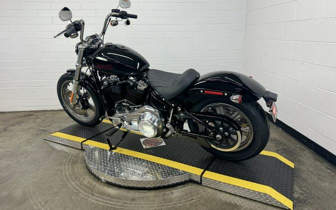 2024 Harley-Davidson Softail Standard VIVID BLACK