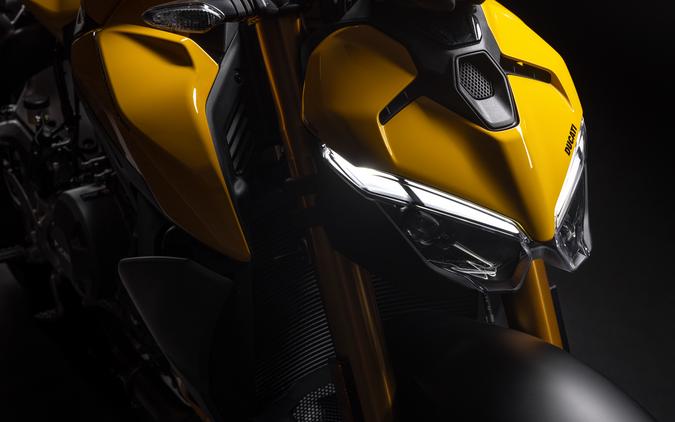 2026 Ducati Streetfighter V2 S