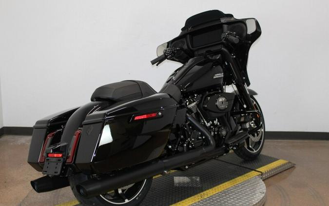 Harley-Davidson Street Glide® 2024 FLHX 84460626 VIVID BLACK