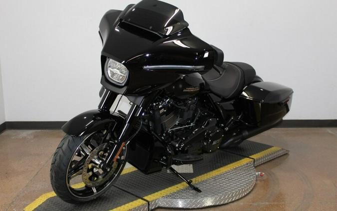 Harley-Davidson Street Glide® 2024 FLHX 84460626 VIVID BLACK