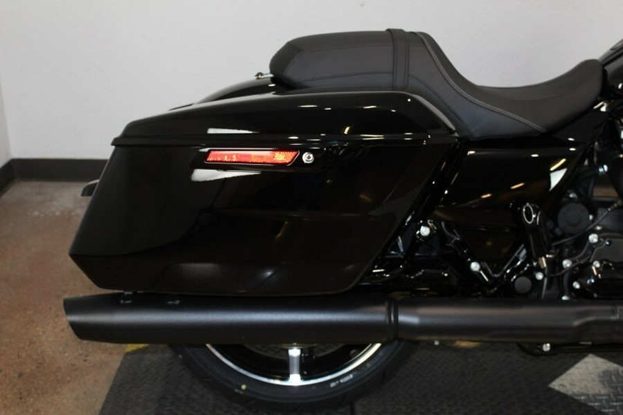Harley-Davidson Street Glide® 2024 FLHX 84460626 VIVID BLACK