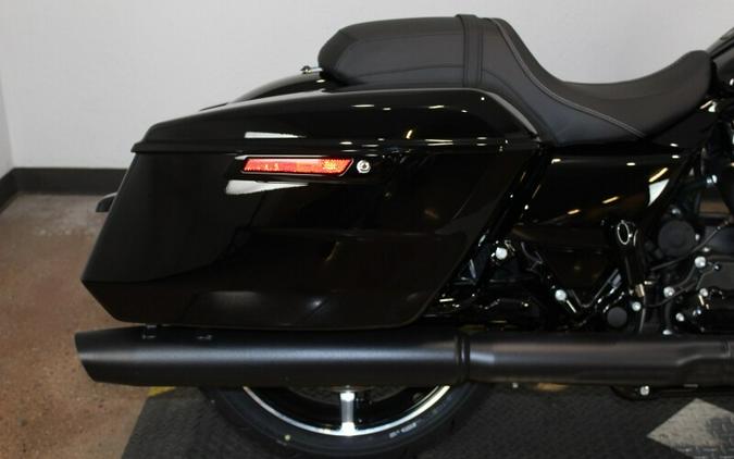 Harley-Davidson Street Glide® 2024 FLHX 84460626 VIVID BLACK