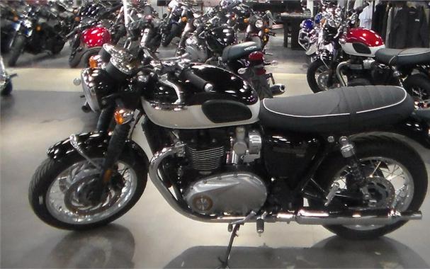 2024 Triumph Bonneville T120