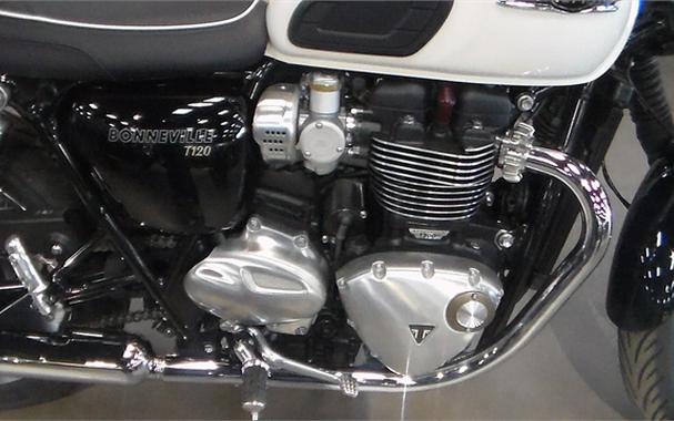 2024 Triumph Bonneville T120