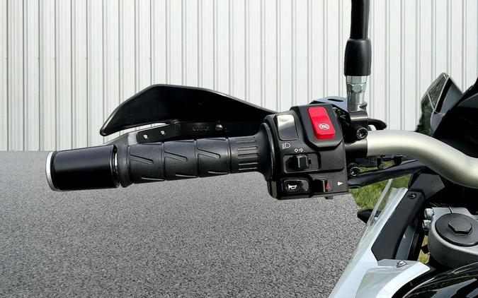 2026 Kawasaki KLE 500 ABS SE