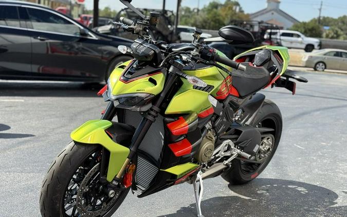 2023 Ducati Streetfighter V4 Lamborghini Livery